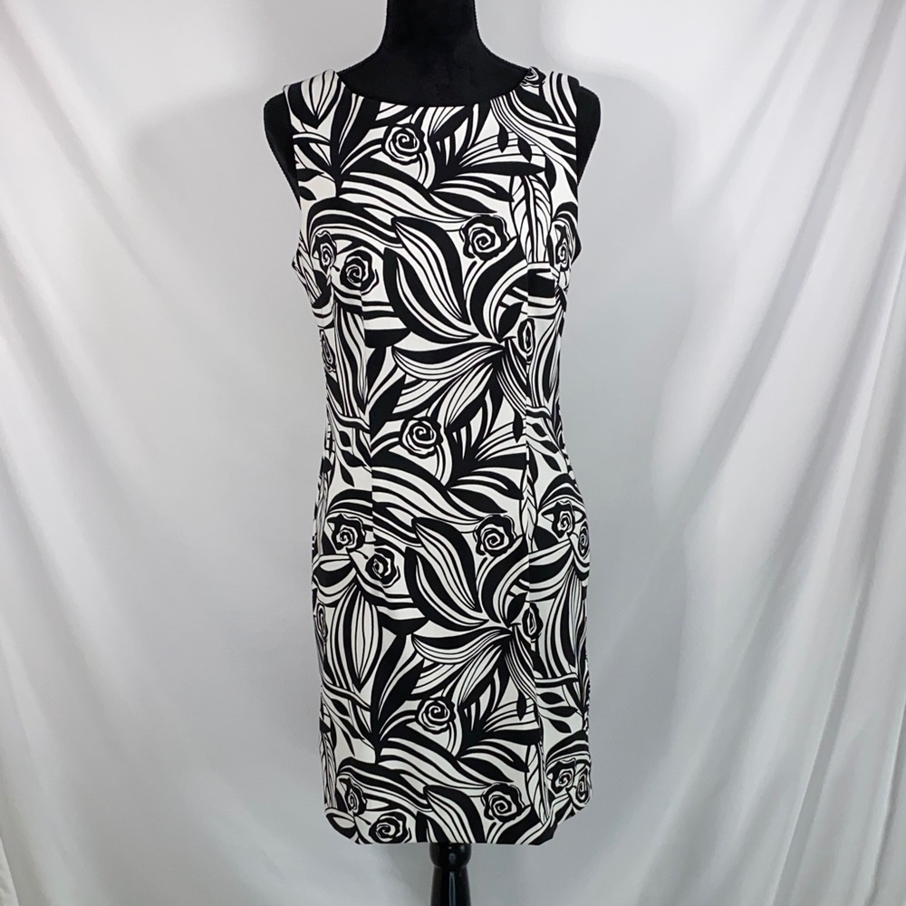 Dressbarn Black White Floral Sheath Dress Sz 8 Sleeveless Stretch Mod Workwear